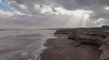 Los Ángeles, la colorida aldea bonaerense de solo diez habitantes donde se une el campo con el mar