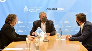 Con eje en la vivienda y blanqueo de capitales, CAMESI se reunió con el ministro Ferraresi