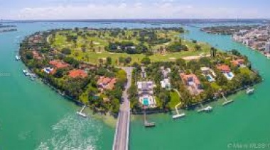 Esta es la isla de los multimillonarios donde Jeff Bezos está redefiniendo el mercado inmobiliario