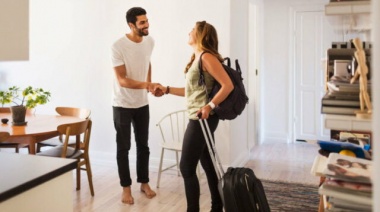 Atención propietarios de inmuebles publicados en Airbnb: la Ciudad mete controles y suma un impuesto