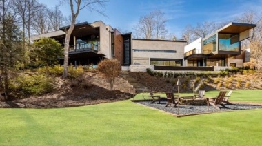 La casa donde Ben Affleck rodó ‘El Contable’ está a la venta por 9 millones de dólares