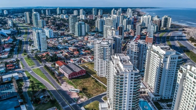 Fin del cepo cambiario en Argentina: cuál es el impacto potencial en el sector inmobiliario uruguayo