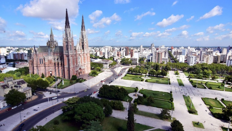 Cayeron en 51 municipios bonaerenses la actividad inmobiliaria y de la construcción