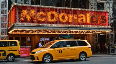 Era el McDonald’s más famoso de Nueva York y ahora es refugio de inmigrantes