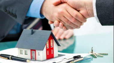 Cuánto hay que ganar para comprar un departamento de U$S100.000