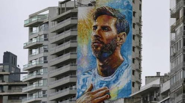 El mural gigante de Messi vuelve a lucirse en Rosario