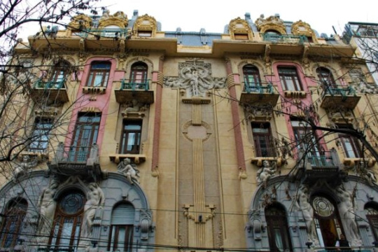 La joya histórica de Balvanera con 52 departamentos que se venden desde U$S149.000